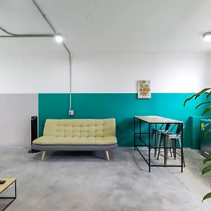 https://casa-manila-calle-12.colombiamedellinhotels.com